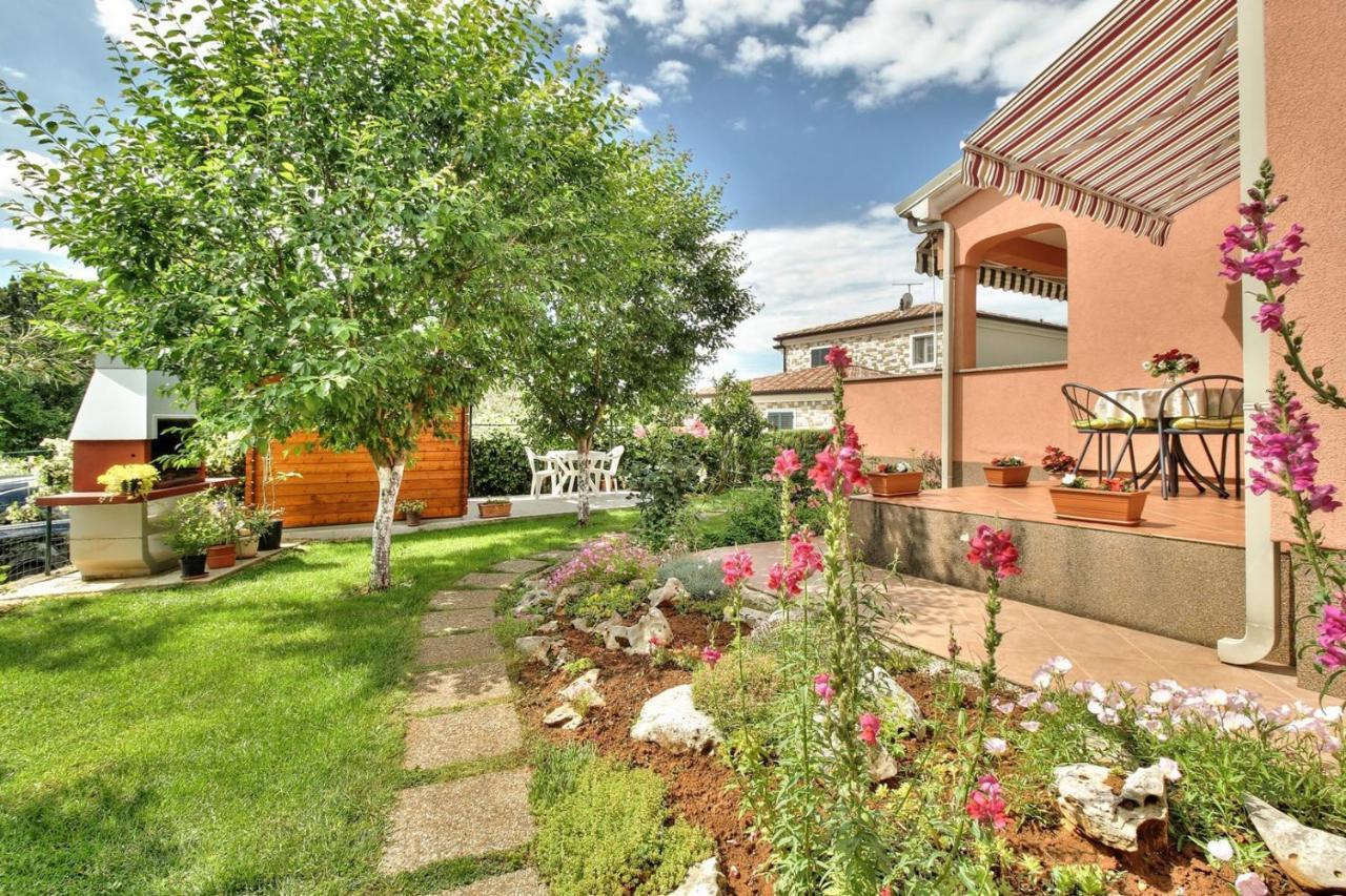 Apartments Begovic Umag Exterior photo