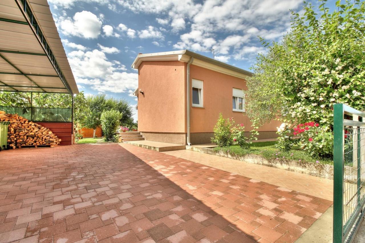 Apartments Begovic Umag Exterior photo